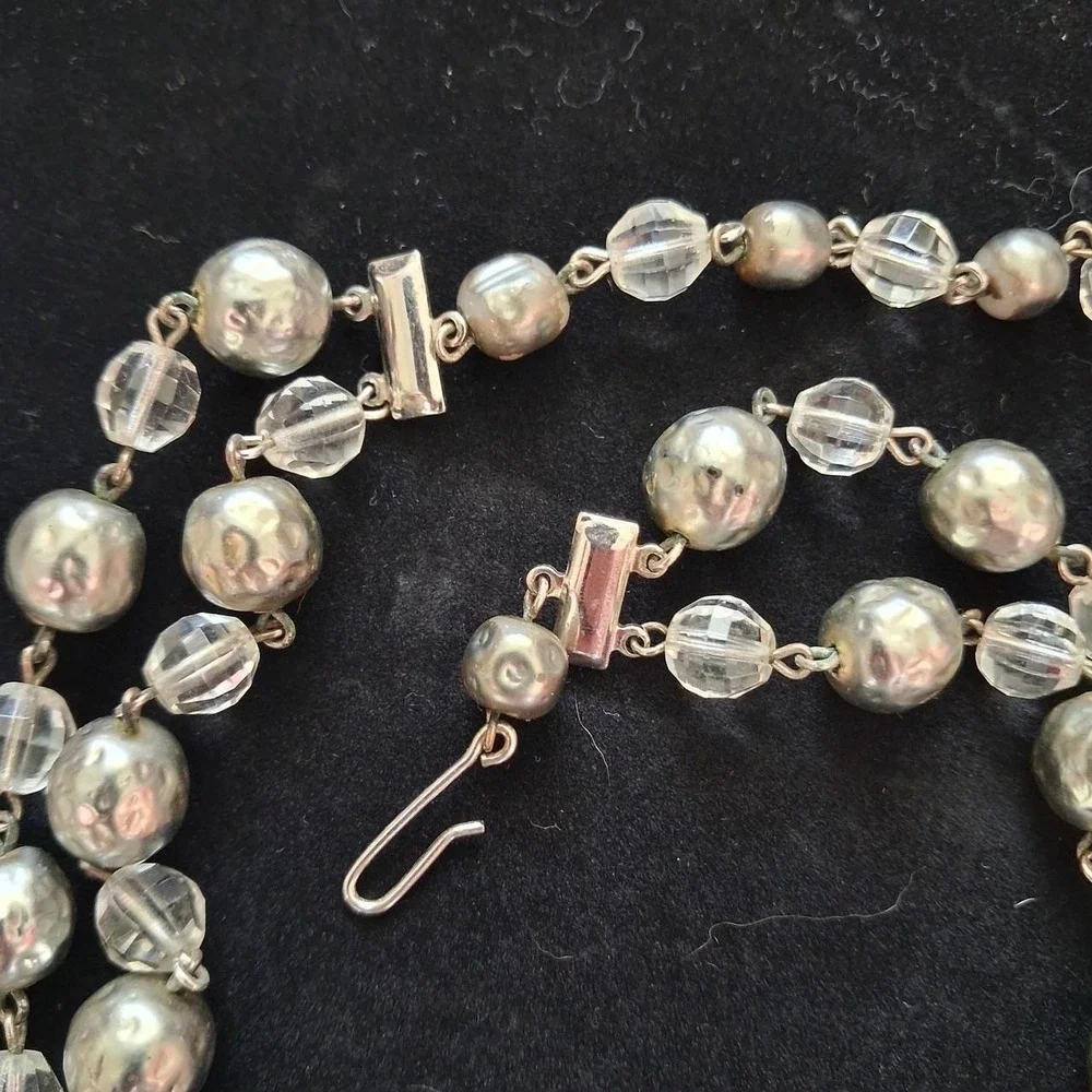 Vintage 90s retro-revival 50s inspired double choker w/hammered metallic beads